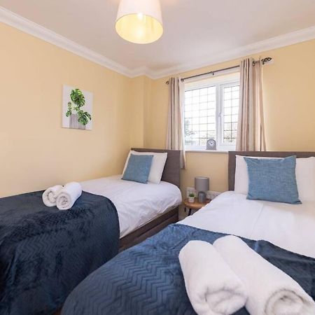 Ratby House - Spacious 3 Bed With Garden & Parking Earley Extérieur photo